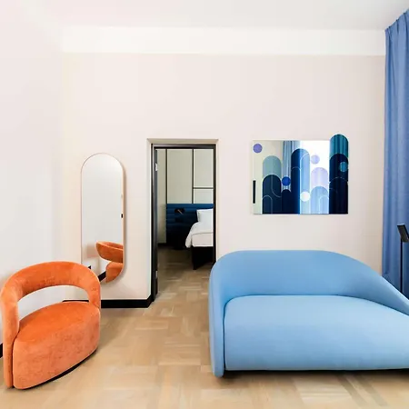 Tribe Center فندق ريغا
