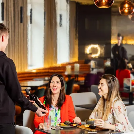 Tribe Center فندق ريغا